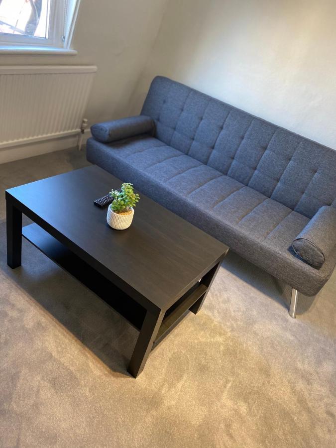 Modern 1 Bedroom Flat In Paddington Лондон Экстерьер фото