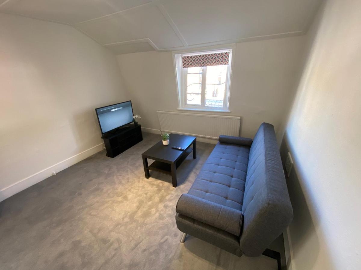 Modern 1 Bedroom Flat In Paddington Лондон Экстерьер фото
